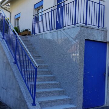 Naturstein auf Aussentreppe – Treppen-Veredelung