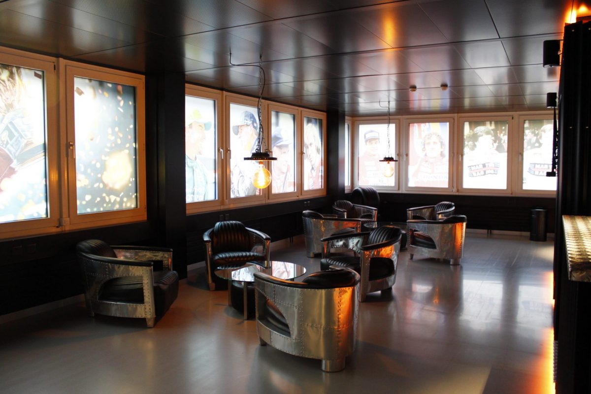 Räumlichkeit Hybracing